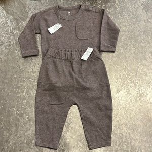 Banana Republic Baby Sweat Set 12-18 Months NWT